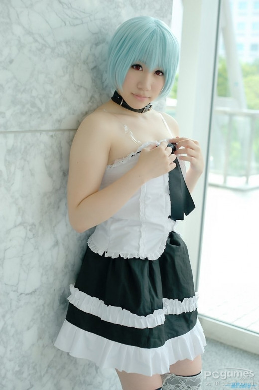 肉嘟嘟也是很萌的 丰腴的凌波丽COSPLAY