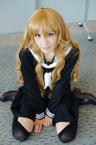 不萝莉亦萌人-蓬坂大河黑衣水手服Cosplay