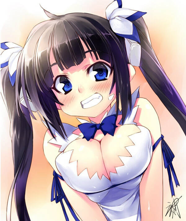 捆绑！ 日本美少女赫斯缇雅胸带衣COS